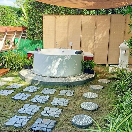 Terrua Main Ten Villa Garden Suan Phueng Exteriör bild